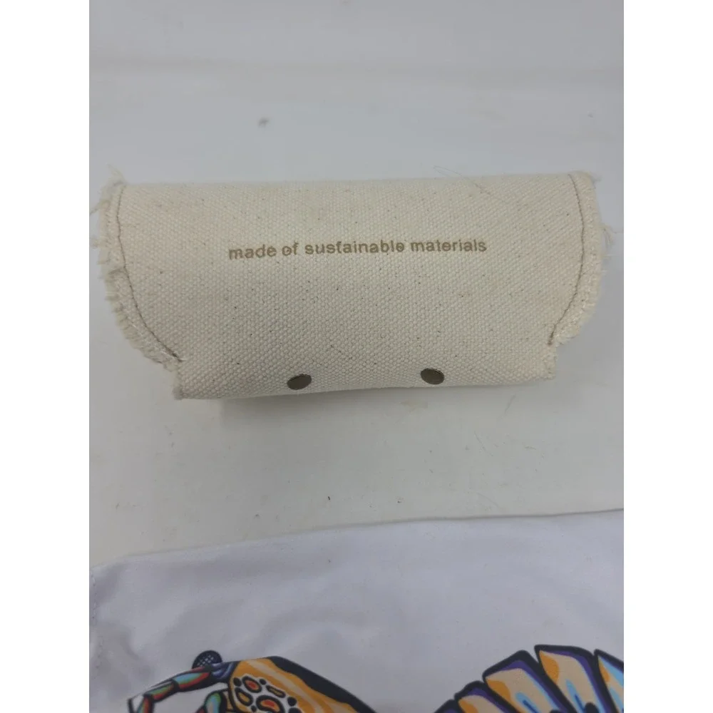 Bajio Sunglasses Case Canvas Eco Raw-Edge Tan Sustainable Materials Holder. L